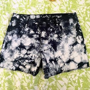 International Concepts (INC) brand shorts size 12
